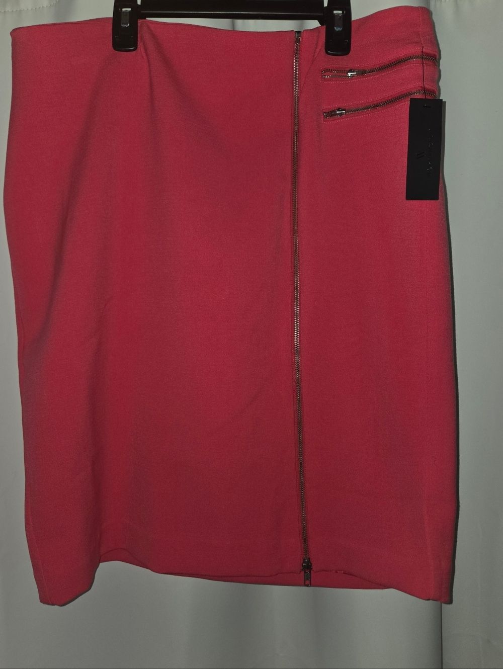 NWT Worthington Bright Pink Zip-Detail Pencil Skirt - 16